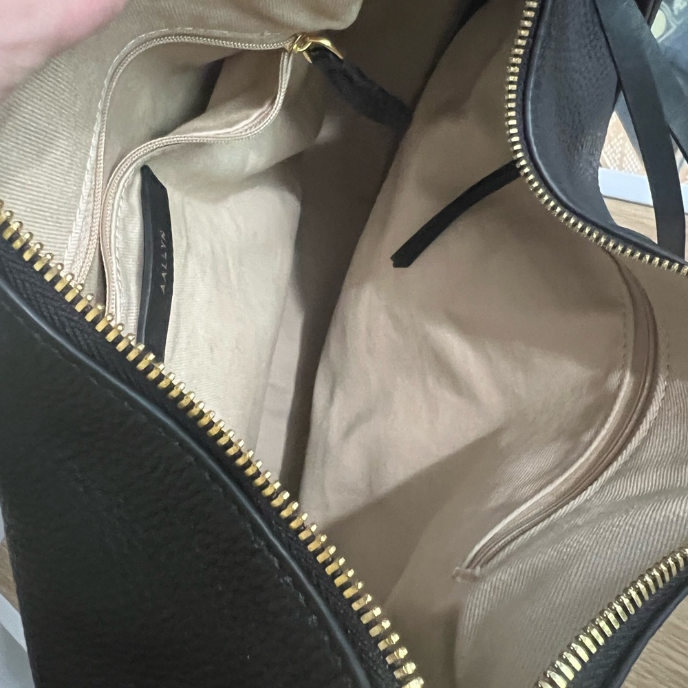 Black Leather Hobo Bag - Classic Everyday Shoulder Bag - Picture 14 of 14